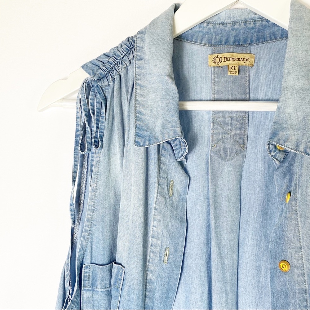 Democracy Chambray Button-Down Sleeveless Blouse